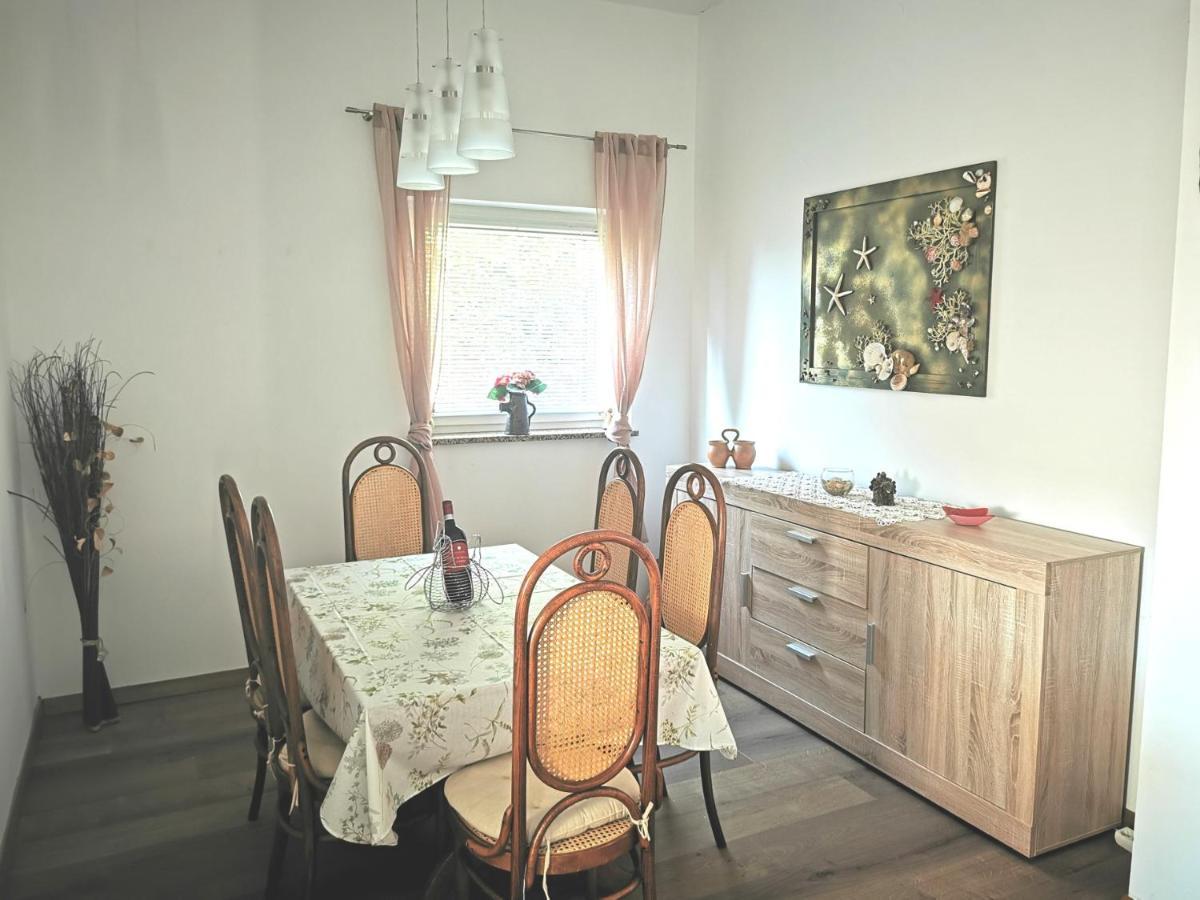 Kuca Za Odmor Teja Počitniška hiša Trogir